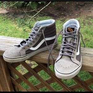 Vans Off the Wall Sk8-Hi Shoes